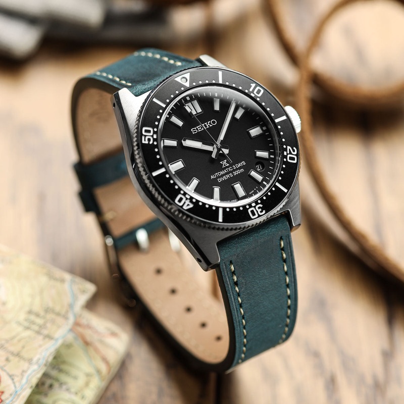 Brixham Flat Leather Watch Strap – Crazy Horse Vintage Blue