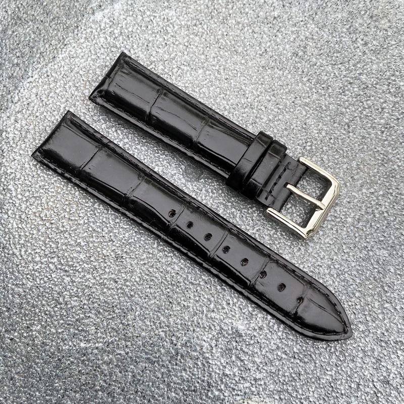18mm/20mm Black Handcraft Shiny Alligator-embossed Italian Cowhide Leather Watch Strap w/Black Stitching