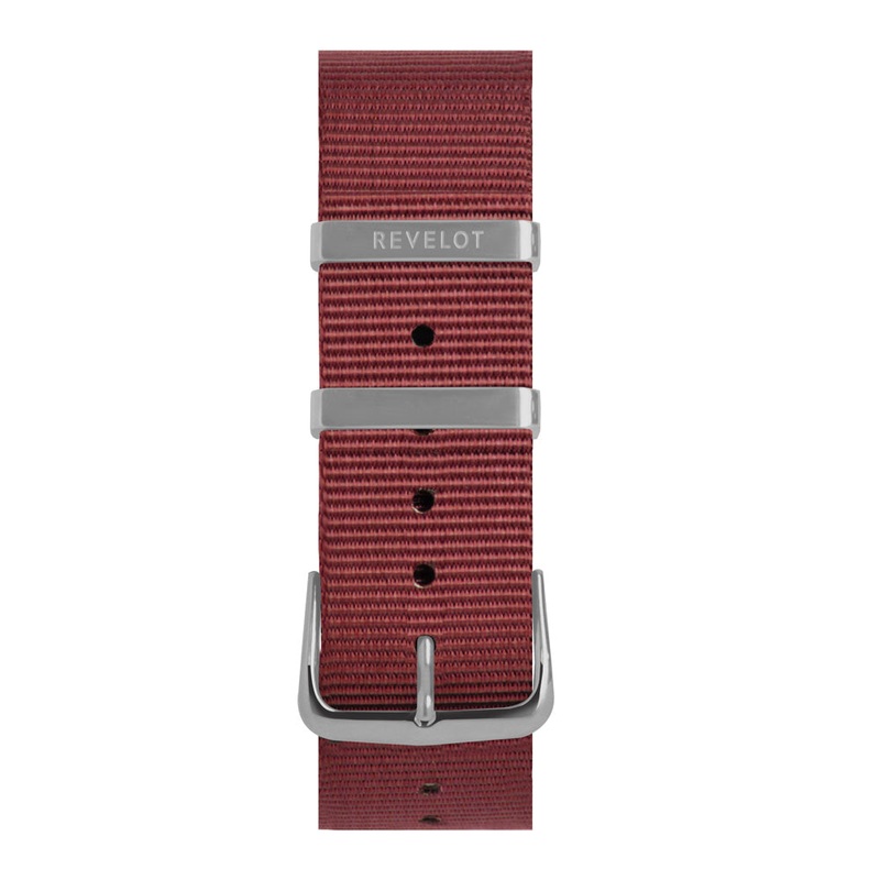 20′ maroon nato strap Black