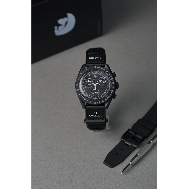 Mission To MoonPhase: Snoopy Black ‘Classic’ Bundle