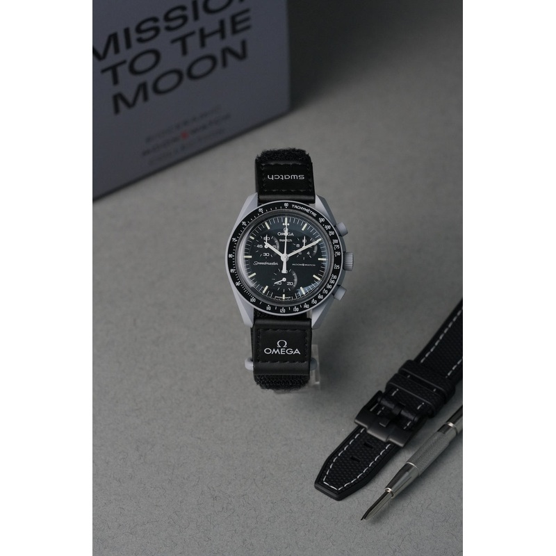 Swatch x OMEGA MoonSwatch Mission to the Moon Classic Bundle