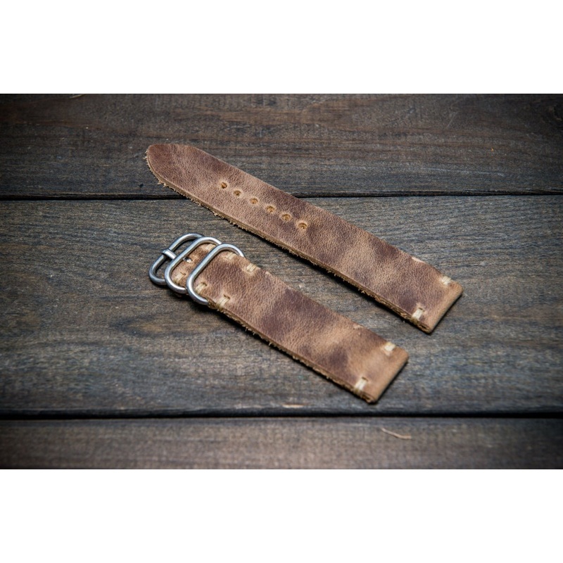 Badalassi vintage beige  leather watch strap. Hand-made to order in Finland.