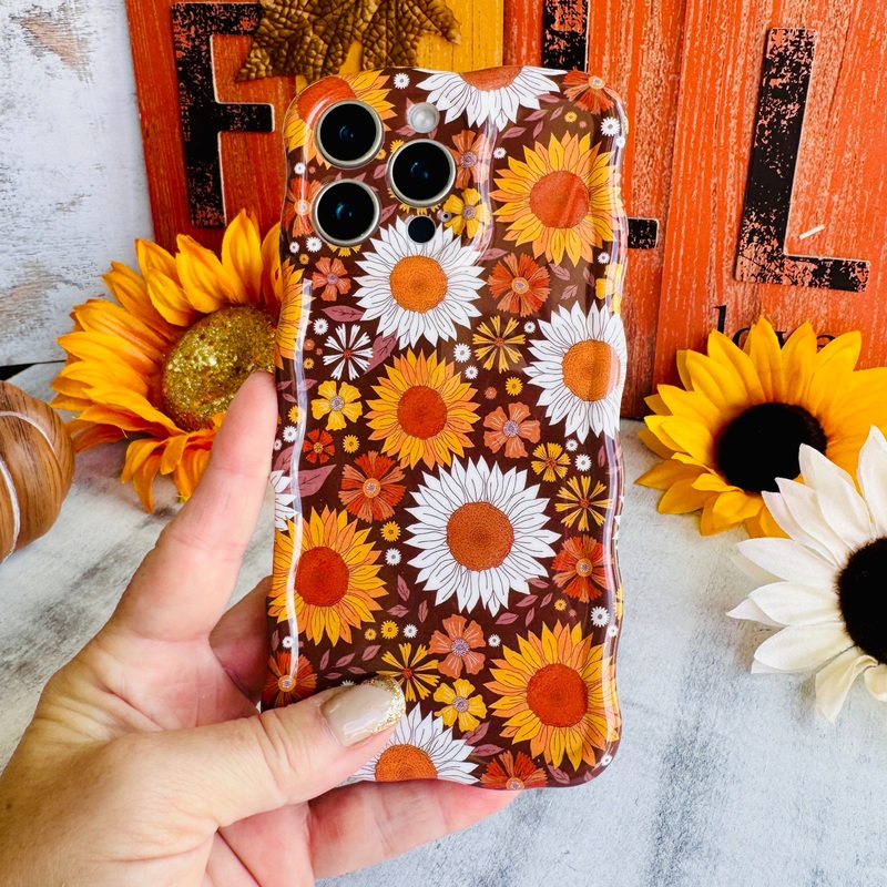 Harvest Sunflowers Wavy Luxe MagSafe Case for iPhone