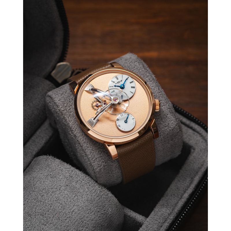 Caramel Saffiano Stitchless Strap