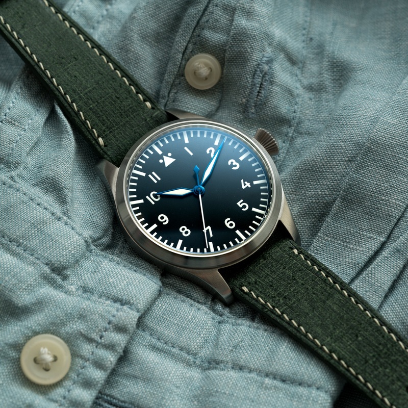 Moss Green Babele Slim Strap