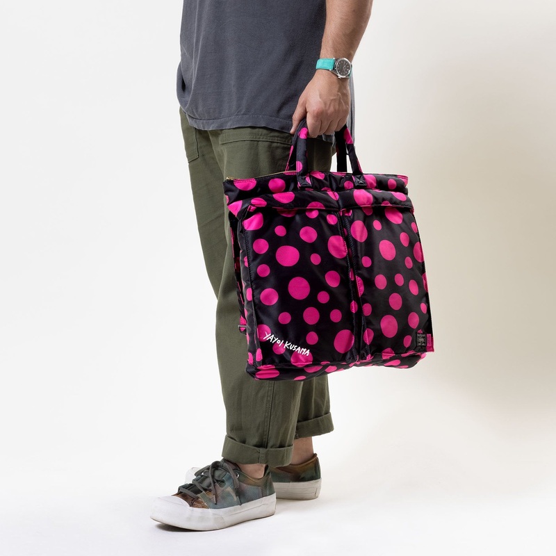 PORTER YOSHIDA X YAYOI KUSAMA HELMET BAG PINK DOTS
