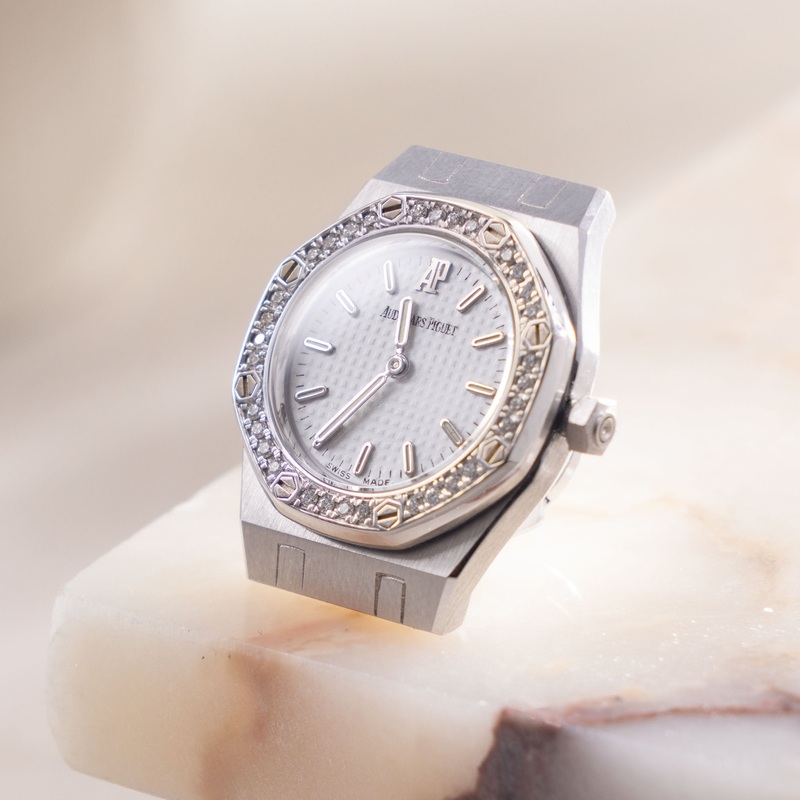 Audemars Piguet Royal Oak Revers Pin Watch in 18K White Gold Box and Certificate of Origin Set “Jewelry Collection”