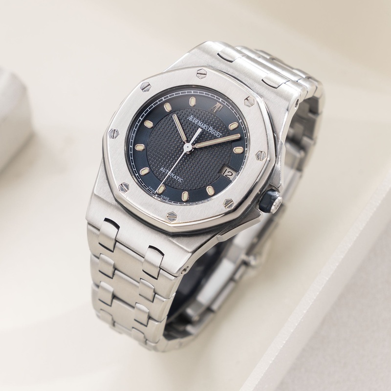 Audemars Piguet Royal-Oak Offshore Blue dial ref 79290ST