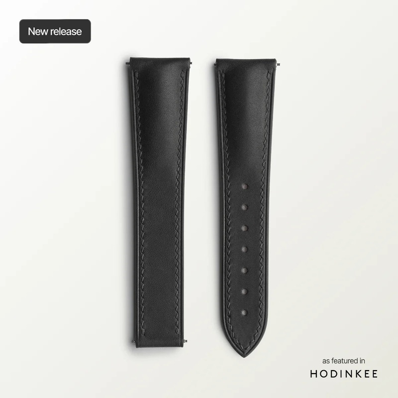 Loop-less Barenia Leather | Forge Black Edition | Black Strap with Black Stitching